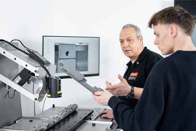 Produktion bei JET Schaumstoff-Formteile